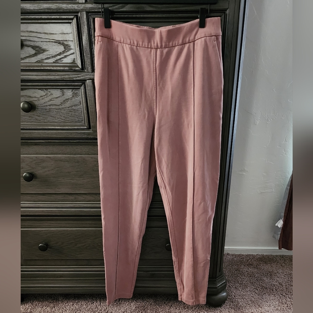 Lululemon Lisse Jogger *the lab - Picture 14 of 14